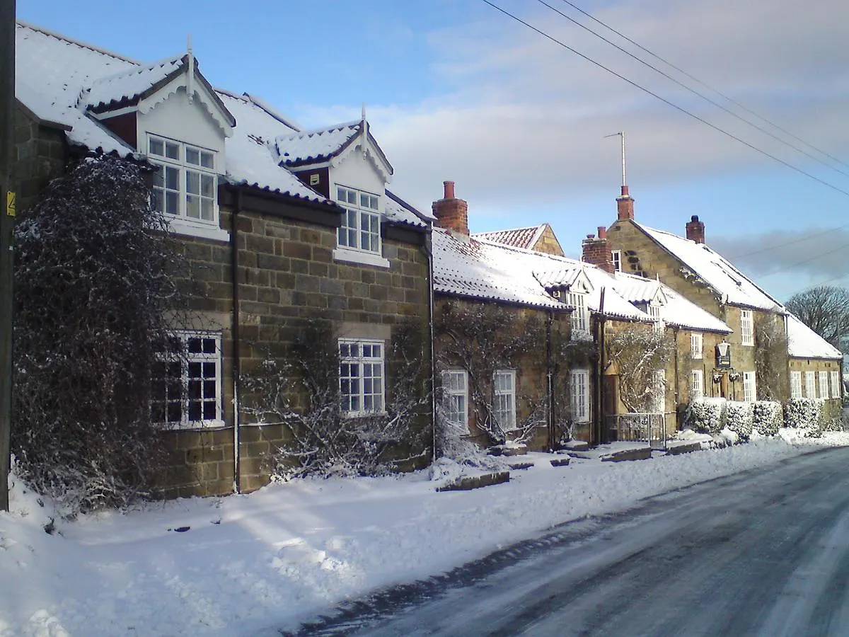 Ellerby Country Inn 2*,  United Kingdom