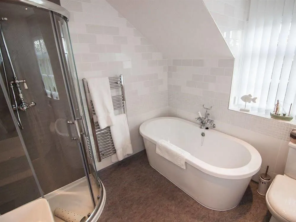 **  Ellerby Country Inn United Kingdom